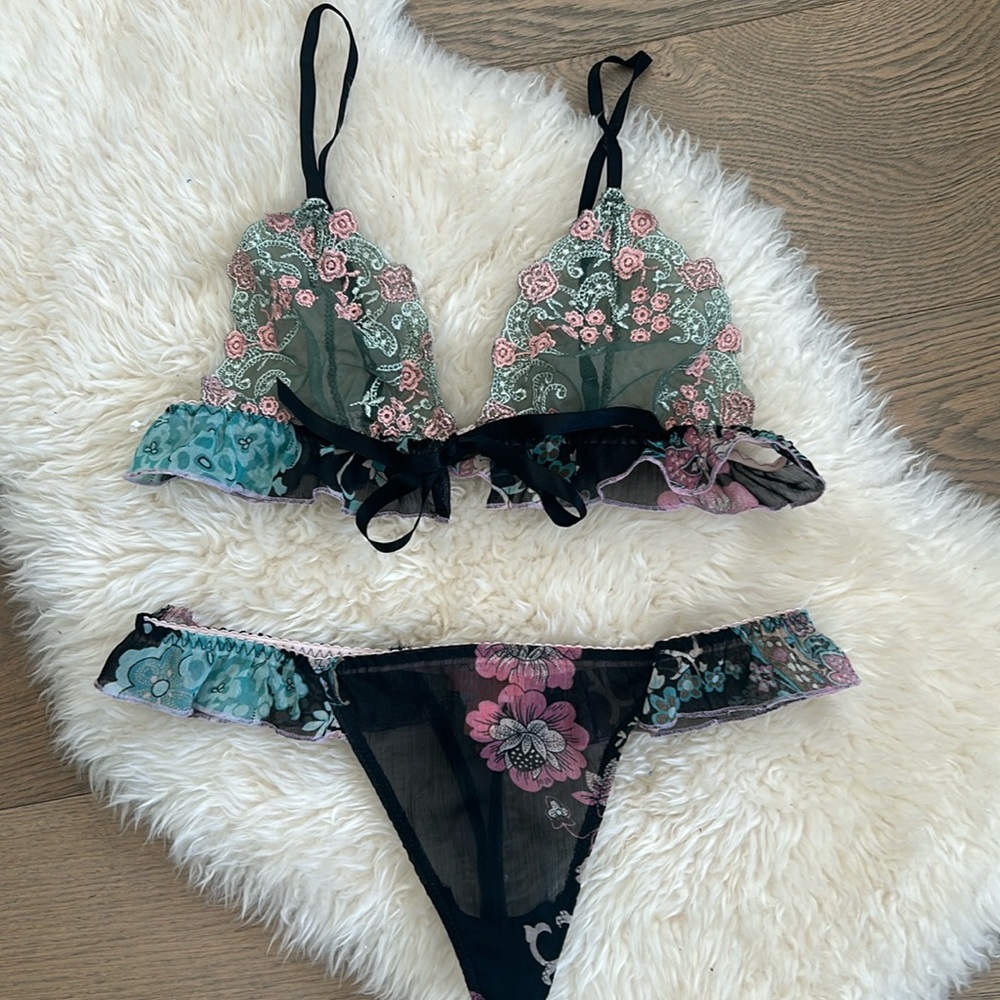 Mango bra/panty set